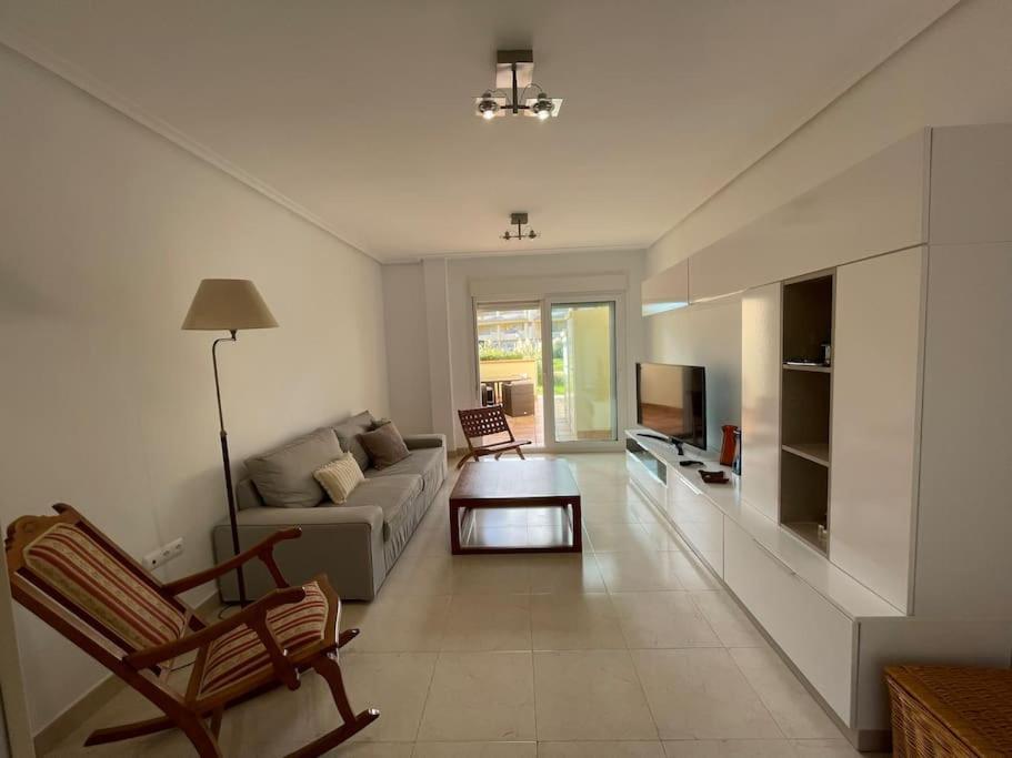 Moderna Y Alegre Vivienda Junto Al Mar . Apartment Roquetas de Mar Bagian luar foto