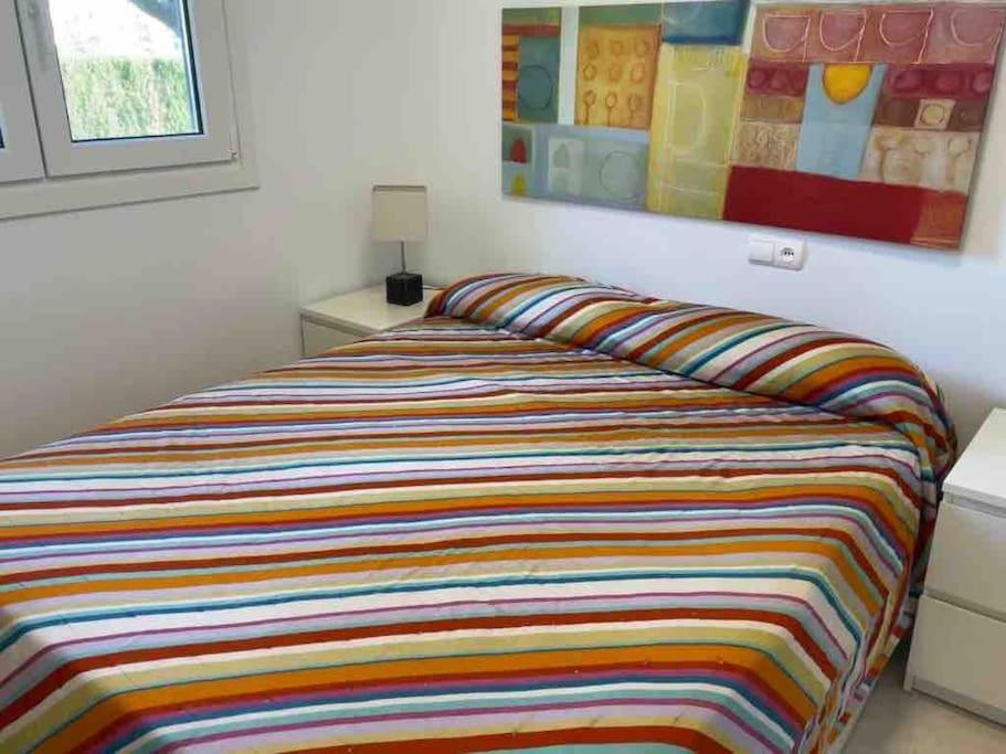 Moderna Y Alegre Vivienda Junto Al Mar . Apartment Roquetas de Mar Bagian luar foto